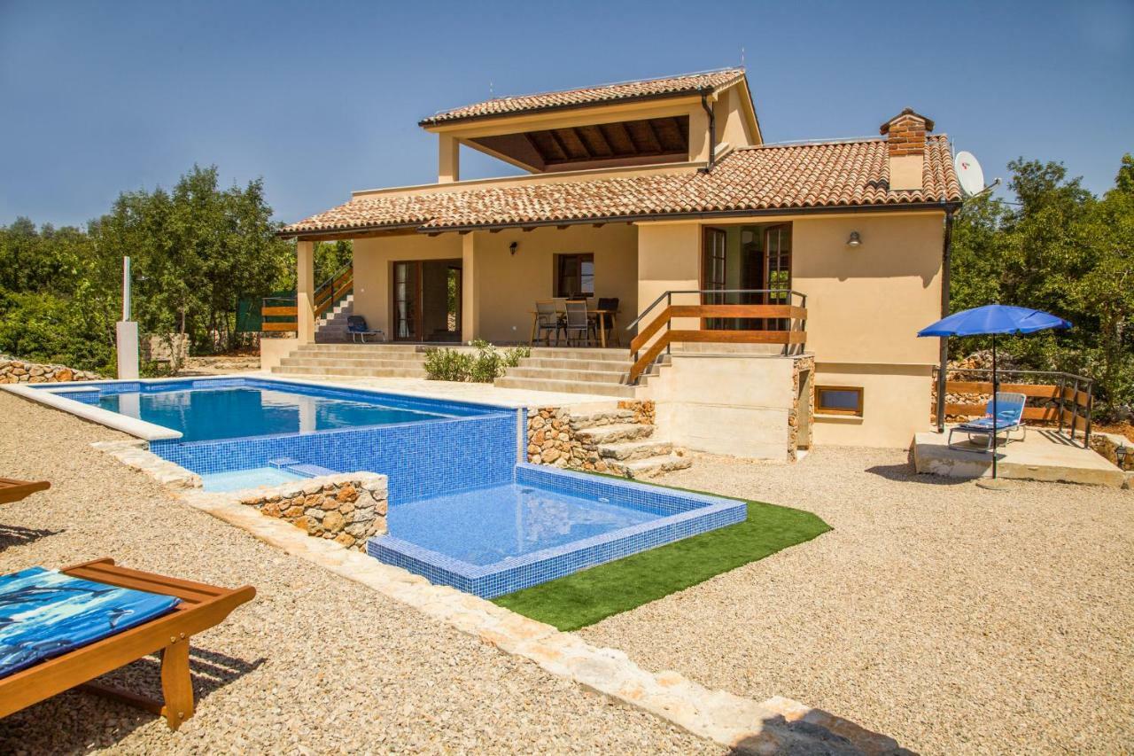 Villa Nabucco Kras Exterior photo