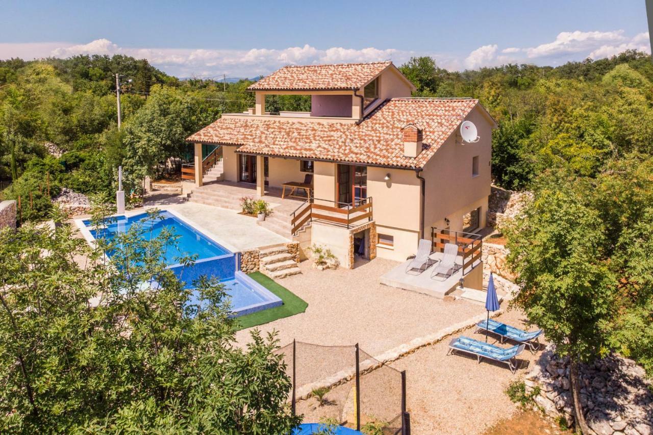 Villa Nabucco Kras Exterior photo